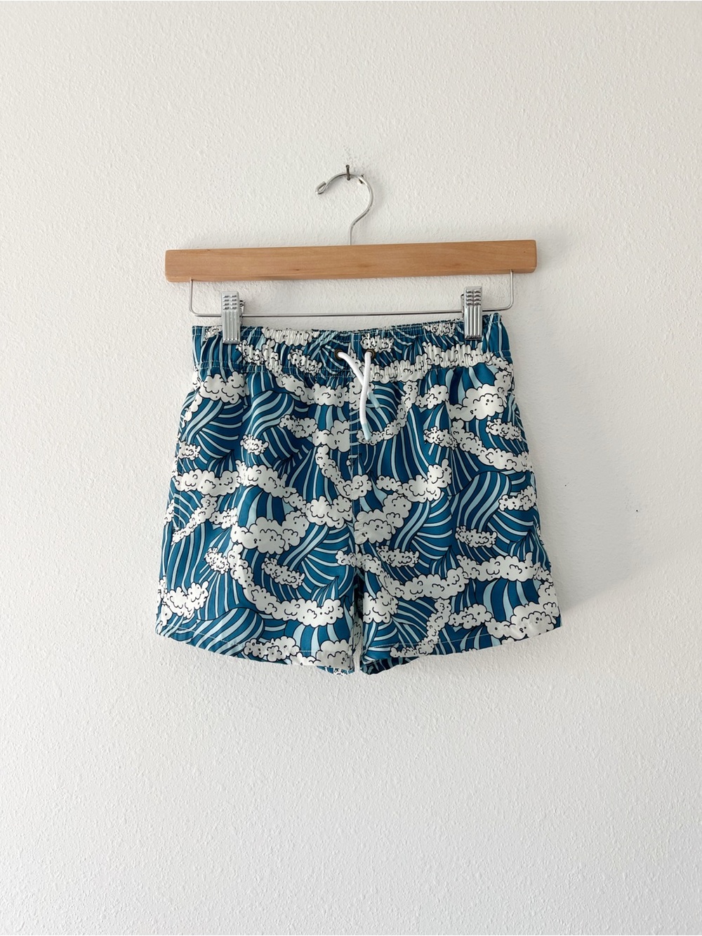 SCENE & HEARD | Short Wave Board Shorts | 10/12